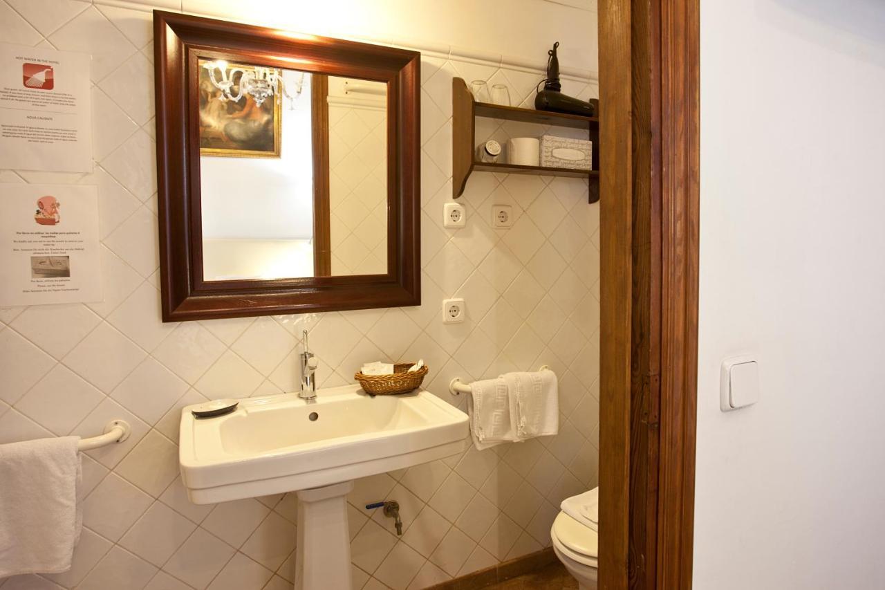 فندق Turismo De Interior Ca Sa Padrina ميورقة المظهر الخارجي الصورة